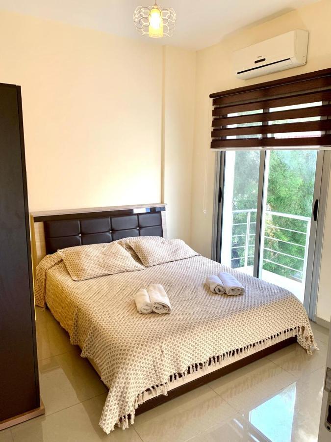 Amazing Two-Bedroom Apartment In Residence Lukomorye D1 With Private Garden Karavas  Exterior foto